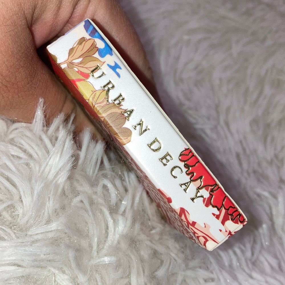 Urban Decay - Chinese New Year Palette - Picture 6 of 11